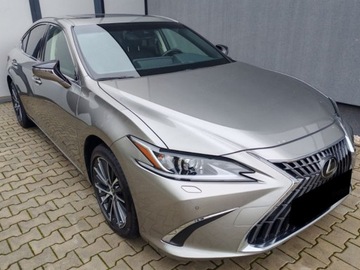 Lexus ES VII (XV70) Sedan Facelifting 300h 218KM 2025 Od ręki - 300h Business Edition 2.5 E-CVT 218KM | Podgrzewane fotele!, zdjęcie 2