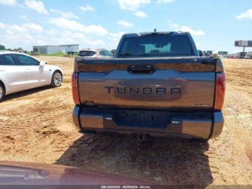 Toyota Tundra II 2026 Toyota Tundra Hybrid Platinum Hybrid Crewmax 5.5 Bed 2026 3.4 389KM, zdjęcie 3