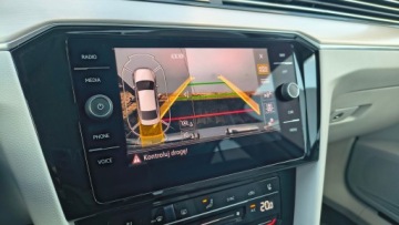 Volkswagen Passat B8 Variant Facelifting 2.0 TSI 190KM 2022 Volkswagen Passat 2.0TSI 190KM ACC SalonPL Kamera, zdjęcie 16