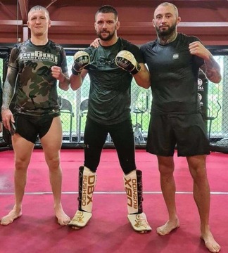 ЗАЩИТЫ ДЛЯ ГОЛЕНИ И НОГ HARD SHIN BUSHIDO MMA KICKBOXING K1 - XL