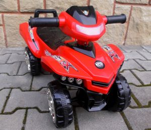 SPORTOWY Jeździk J5r QUAD+ŚWIATŁA+KLAKSON