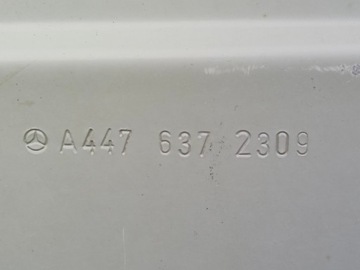 Накладка на стойке A правая Mercedes Vito V-Class W447 A4476372309