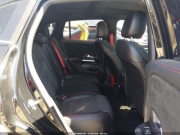 Mercedes GLA II 2023 Mercedes-Benz GLA 2023 MERCEDES-BENZ AMG GLA 35 4MATIC 2.0 Benzyna 302KM, zdjęcie 8