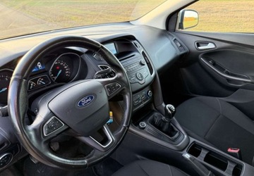 Ford Focus III Kombi Facelifting 1.6 Ti-VCT 85KM 2017 Ford Focus Ford Focus 1.6 SYNC Edition 1.6 Benzyna 86KM, zdjęcie 7