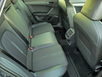 Cupra Formentor 2022 Cupra Formentor serwis ASO 1.4 hybryda 204KM bezwypadkowy pakiety kamera36, zdjęcie 19