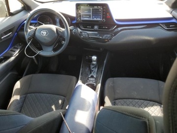 Toyota C-HR I 2020 Toyota C-HR xle, 2020r., 2.0L 2.0 Benzyna 144KM, zdjęcie 6