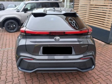 Toyota C-HR II SUV Plug-In 2.0 Hybrid Dynamic Force Plug-in  223KM 2025 Od ręki - Style 2.0 Hybrid Dynamic Force Plug-in 223KM | Podgrzewane fotele, zdjęcie 4