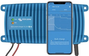 Blue Smart IP67 Charger 12/25 (1)