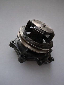 Водяной насос Farmtrac 555 DT 665 DT 70 4WD D10067821