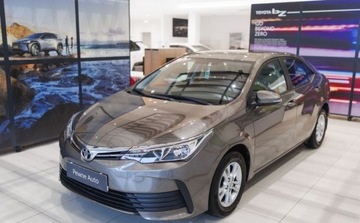Toyota Corolla XI Sedan 1.33 Dual VVT-i 99KM 2016 Toyota Corolla 1.33 Active 1.3 Benzyna 99KM, zdjęcie 9