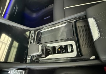 Hongqi 2025 Hongqi H6 2.0T FWD 2.0 Benzyna 245KM, zdjęcie 10