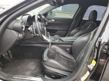 Alfa Romeo Giulia II 2017 Alfa Romeo Giulia 2017 ALFA ROMEO GIULIA QUADRIFOGLIO V6 OD FERRARI 2.9L, zdjęcie 7