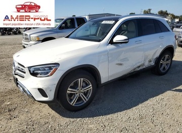 Mercedes GLC C253 2021 Mercedes-Benz GLC 300 4Matic 2021 2.0l 2.0 Benzyna 255KM