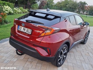 Toyota C-HR I Crossover 1.8 Hybrid 122KM 2019 Toyota C-HR Toyota C-HR 1.8 Hybryda 122KM, zdjęcie 6