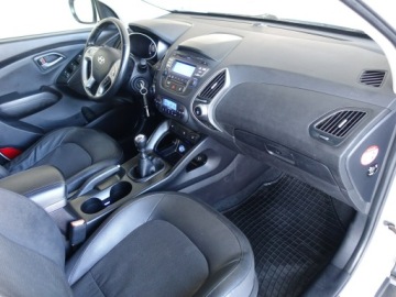 Hyundai ix35 SUV Facelifting 2.0 CRDi 184KM 2014 Hyundai ix35 2.0 CRDI, zdjęcie 19