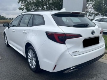 Toyota Corolla XII TS Kombi Facelifting 1.8 Hybrid 140KM 2026 Comfort 1.8 Hybrid 140KM | Tempomat adaptacyjny!, zdjęcie 2