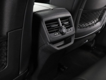 Peugeot 3008 II Crossover Facelifting  1.5 BlueHDi 130KM 2021 Peugeot 3008 Allure Pack automat navi kamera, zdjęcie 39