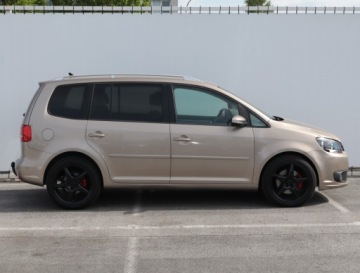Volkswagen Touran II 2.0 TDI 140KM 2012 VW Touran 2.0 TDI, Navi, Klima, Klimatronic, zdjęcie 5