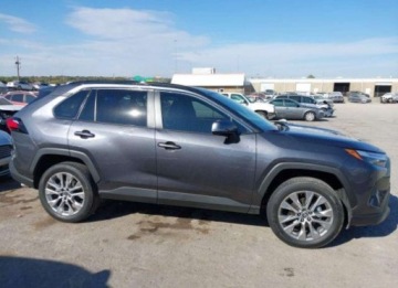 Toyota RAV4 V 2024 Toyota RAV4 2024, 2.5L, XLE PREMIUM, po gradobiciu 2.5 Benzyna 203KM, zdjęcie 2