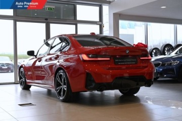 BMW Seria 3 G20-G21 Limuzyna Facelifting 2.0 330i 245KM 2024 BMW Seria 3 330i xDriveFV23Adaptacyjny Reflektor LEDFotel Sportowy 2.0, zdjęcie 20