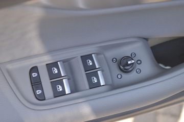 Audi Q8 Q8-e 3.0 55 381KM 2023 Audi Q8 3.0 Hybryda Plug-in 381KM, zdjęcie 15