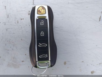 Porsche 2021 Porsche Taycan 2021 od ubezpieczalni Benzyna 530KM, zdjęcie 11