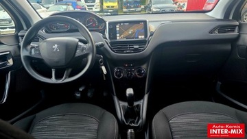 Peugeot 208 I Hatchback 5d Facelifting 1.6 BlueHDi 75KM 2016 Peugeot 208 1.6HDI 75KM Lifiting 1.6 Diesel 75KM, zdjęcie 17