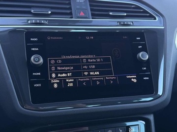 Volkswagen Tiguan II SUV 1.5 TSI EVO 150KM 2019 Volkswagen Tiguan Comfortline DSG ACC Reflektory LED Czujniki parkowania P, zdjęcie 24