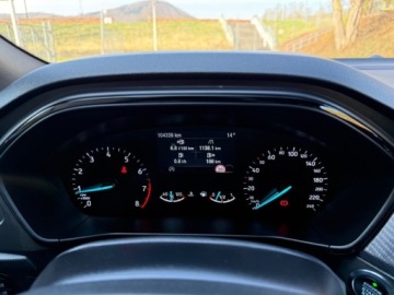 Ford Focus IV Hatchback 1.5 EcoBoost 150KM 2019 Ford Focus Full LedNaviAsystent ParkowaniaST-LINEFull OpcjaORYGINALNY LAKI, zdjęcie 25