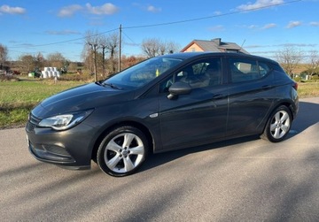 Opel Astra J GTC 1.4 100KM 2016 Opel Astra 1,4 Benz. 100 KM, Jak Nowy - Tylko 35 Tys Km 1.4 Benzyna 100KM, zdjęcie 1