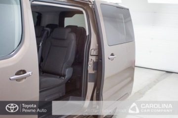 Toyota Proace II Furgon Medium 2.0 D-4D 177KM 2020 Toyota PROACE VERSO 2.0 D4-D Medium Family Verso 2, zdjęcie 18