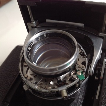 Aparat Voigtlander Vito III ob. Ultron 1:2/50 uszkodzony