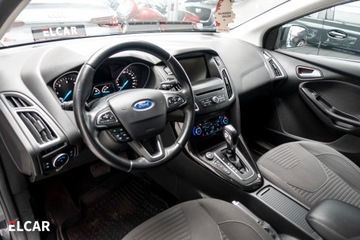 Ford Focus III Sedan Facelifting 2.0 TDCi 150KM 2015 Ford Focus 2.0 TDCi * Automat* Asystent parkowania* Nawigacja, zdjęcie 17