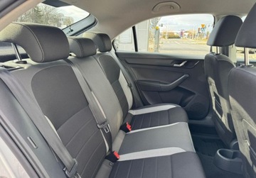 Skoda Rapid II Spaceback 1.2 TSI 110KM 2016 Skoda RAPID 1.2 110KM Ambition Salon PL Historia ASO FVmarza 1.2 Benzyna, zdjęcie 18