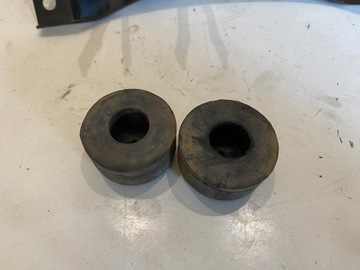 KAWASAKI EX NINJA 250R 250 R 08-12 КРЕПЛЕНИЕ РУЧКИ БАКА РЕЗИНОВАЯ ПОЛКА