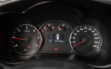 Kia Carens IV Minivan Facelifting 1.7 VGT CRDI 141KM 2018 Kia Carens 1.7d 141ps Ledy 7 Foteli Navi Klimatronik Kamera FULL 1.7 141KM, zdjęcie 20