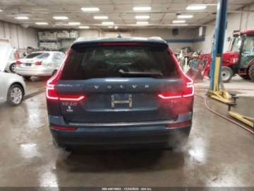 Volvo XC60 II Crossover T5 250KM 2020 Volvo XC 60 2020 r., 2,0L T5 MOMENTUM 2.0 Benzyna 250KM, zdjęcie 4