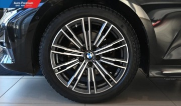 BMW Seria 3 G20-G21 Limuzyna 2.0 320d 190KM 2019 BMW Seria 3 320d xDriveFV23Hak HolowniczyLED Fog LightsModel Luxury Line, zdjęcie 20