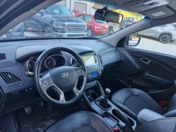 Hyundai ix35 SUV Facelifting 1.6 GDI 135KM 2015 Hyundai ix35 Piekny 1.6 b z Niemiec ful opcja 100 bezwypadkowy zarejestrow, zdjęcie 16
