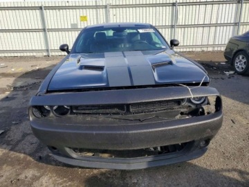 Dodge Challenger III 2019 Dodge Challenger 2019 DODGE CHALLENGER SXT 3.6 Benzyna 295KM, zdjęcie 1