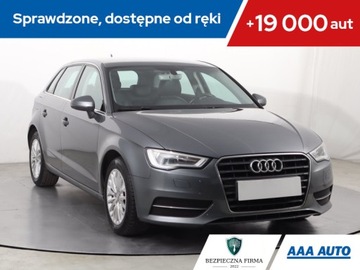 Audi A3 8V Hatchback 3d 2.0 TDI clean diesel 150KM 2016 Audi A3 2.0 TDI, Skóra, Navi, Xenon, Bi-Xenon