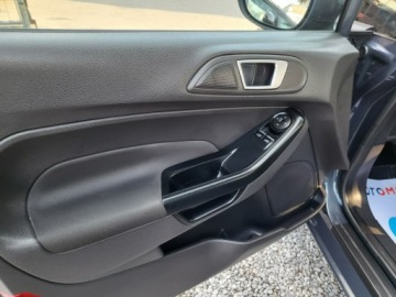 Ford Fiesta VII Hatchback 3d Facelifting 1.25 82KM 2015 Ford Fiesta 1.2 82 KM Ładna Mały Przebieg 88, zdjęcie 19