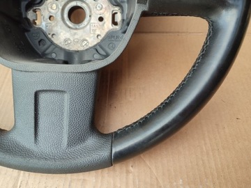SKODA FABIA II кожаный руль 3T0419091H