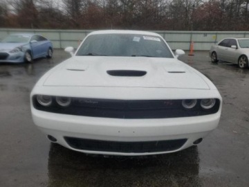 Dodge Challenger III 2019 Dodge Challenger 2019, 6.4L, RT SCAT PACK, od ubezpieczalni 6.4 Benzyna, zdjęcie 1