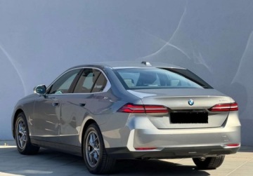 BMW Seria 5 G90-91 Touring 2.0 520d 197KM 2024 BMW Seria 5 salon Polska 1wl serwis faktura VAT23 2.0 Diesel 197KM, zdjęcie 14
