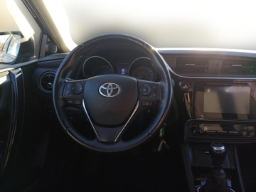 Toyota Auris II Hatchback 5d Facelifting 1.6 Valvematic 132KM 2015 Toyota Auris 1.6 VVT-i Premium II (2012-) 1.6 VVT-, zdjęcie 14