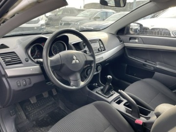 Mitsubishi Lancer IX Sedan 1.6 MIVEC 117KM 2015 Mitsubishi Lancer HAK Klimatyzacja Czujniki park., zdjęcie 6