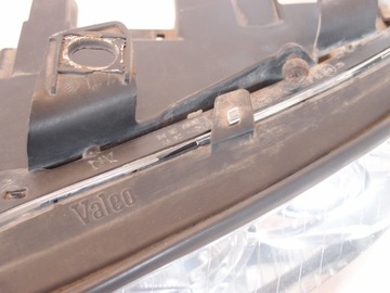 AUDI A4 B6 ФАРА ЛЕВАЯ VALEO 89305690 8E0941003F