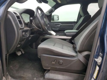  RAM 1500 Lone Star 2022 5.7 Benzyna 395KM, zdjęcie 7