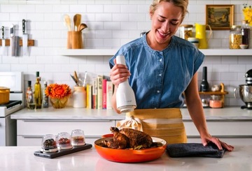 FINAMILL ЭЛЕКТРИЧЕСКАЯ МЕЛЬНИЦА ДЛЯ ПЕРЦА И СОЛИ + ДОПОЛНИТЕЛЬНЫЙ КОМПЛЕКТ КОНТЕЙНЕРОВ